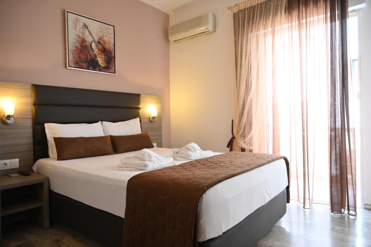 Hotel Kostas Olympiakí Aktí 외부 사진