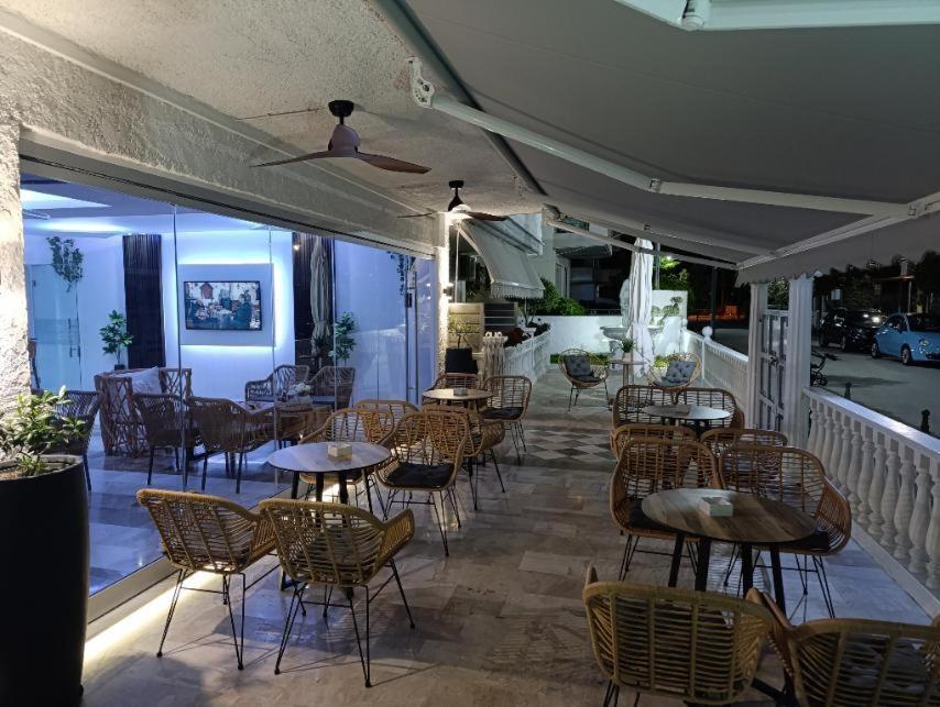 Hotel Kostas Olympiakí Aktí 외부 사진