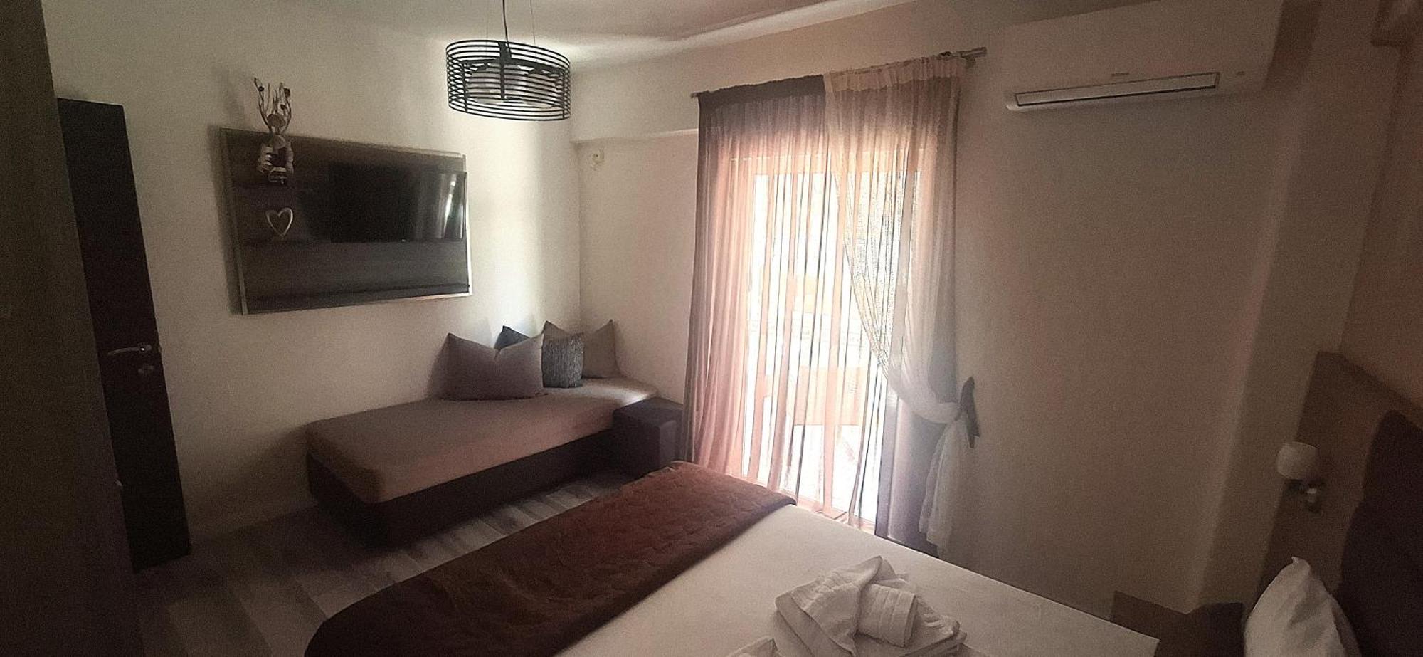 Hotel Kostas Olympiakí Aktí 외부 사진