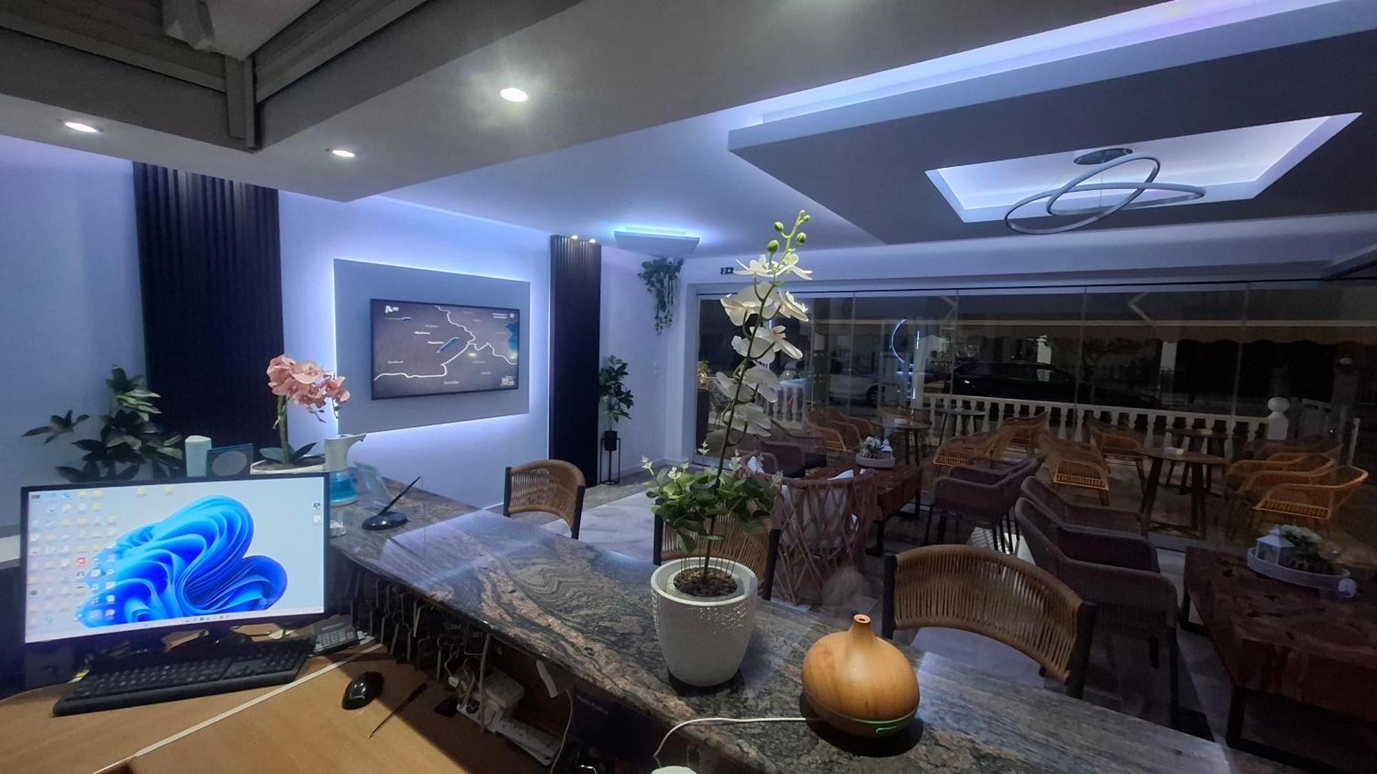 Hotel Kostas Olympiakí Aktí 외부 사진