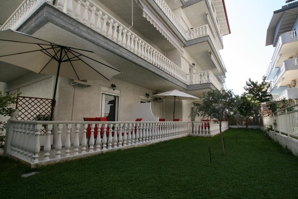 Hotel Kostas Olympiakí Aktí 외부 사진